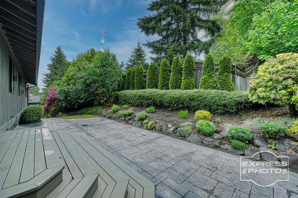 Bellevue Home