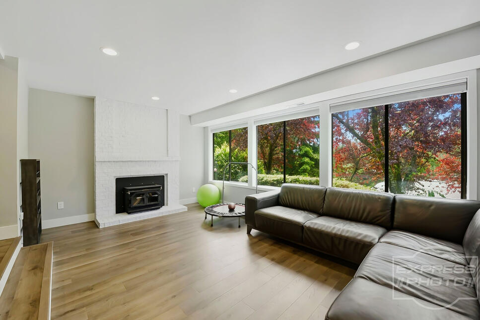 Bellevue Home