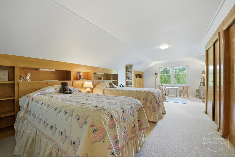 Sammamish Country Home Sammamish Country Home
